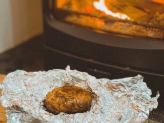 wood stove baked potato